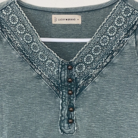 Lucky Brand Lace Detail Top - Picture 2 of 5